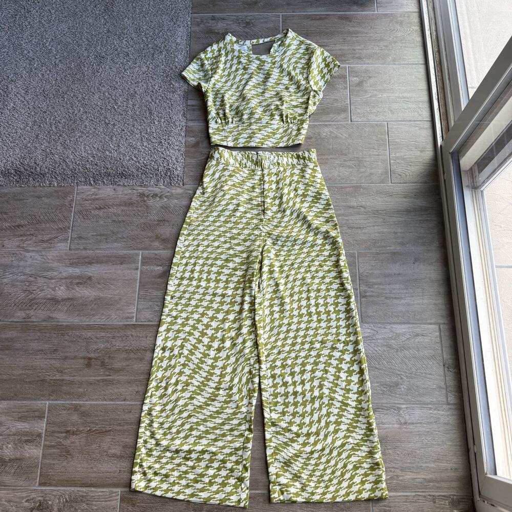 Urban Outfitters Womens Size S Olympia Houndstooth Wide Leg Pants Cropped NEW